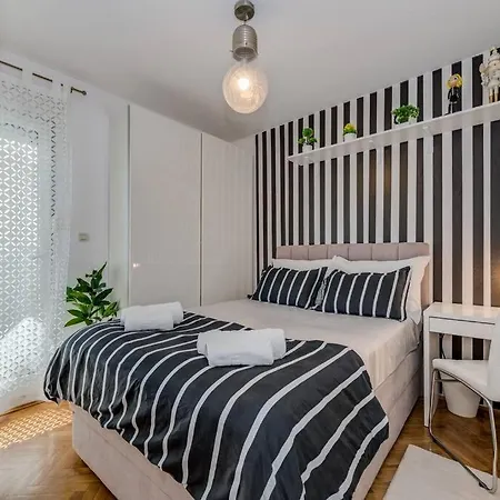 Spacious Lux * Split