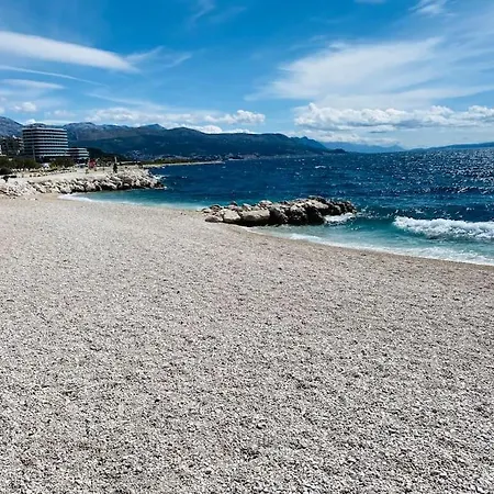 Spacious Lux Apartment