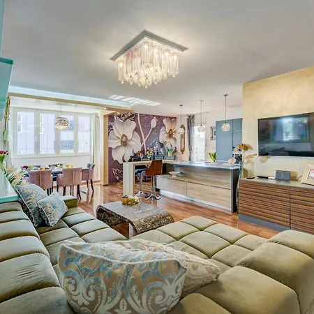 Apartment Spacious Lux Split