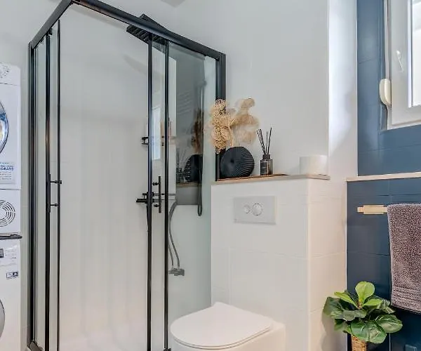 Spacious Lux * Split